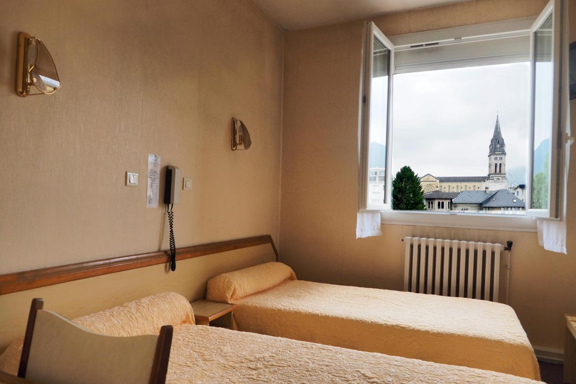 Hotel Helios Lourdes Phòng bức ảnh